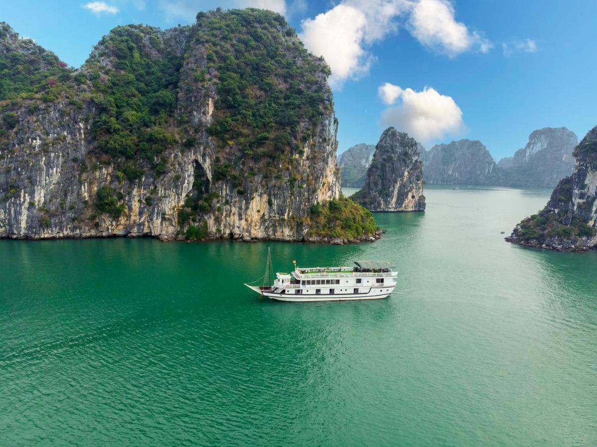 Legend Cruise Hotel Hạ Long-öböl Kültér fotó