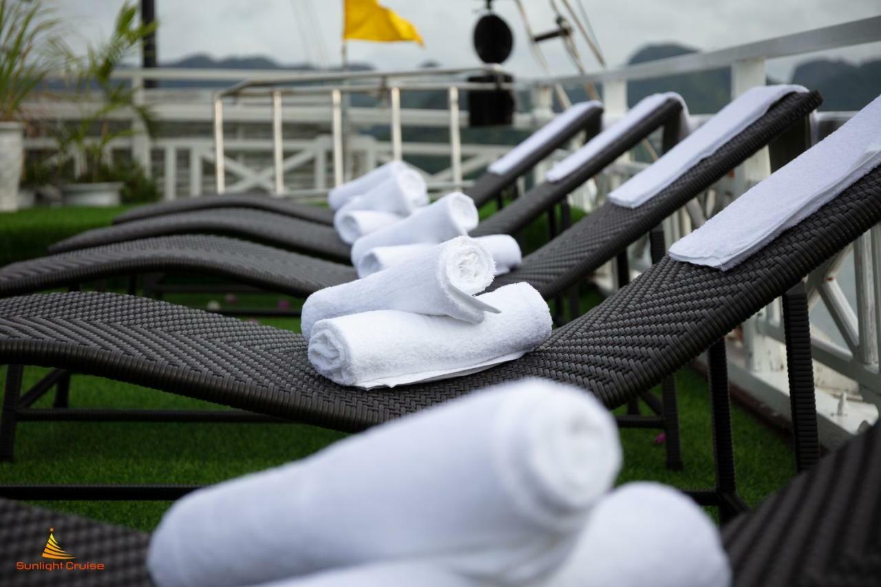 Legend Cruise Hotel Hạ Long-öböl Kültér fotó